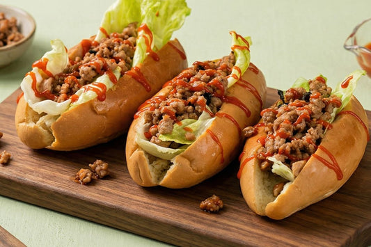 TAAN THAI Sweet Basil Pork Bun
